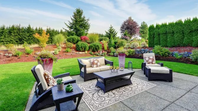 Erik — owner of Hector Landscaping & Design, Renton WA. Family-run since 2018.